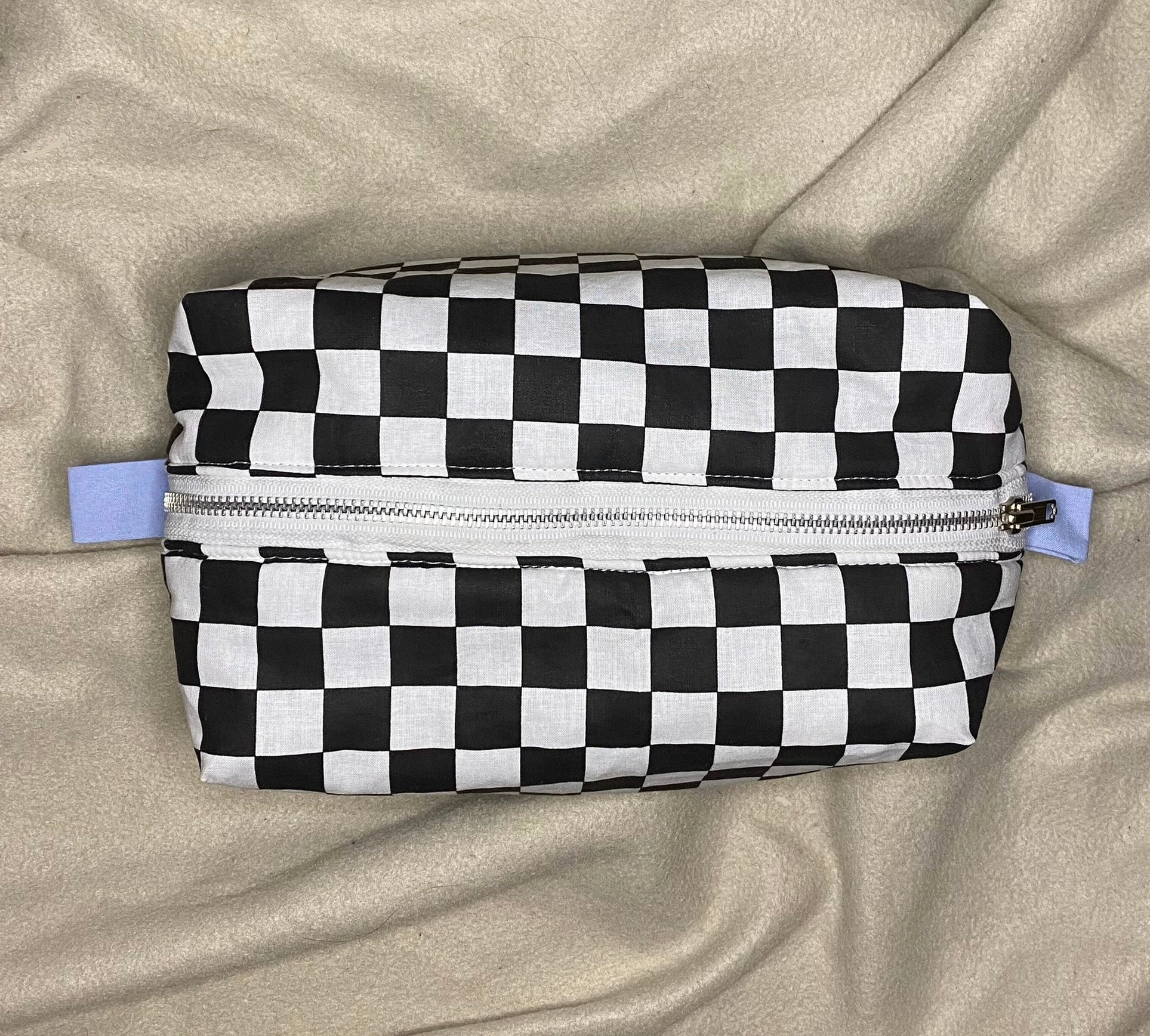 Trousse type toilette- tout prêt